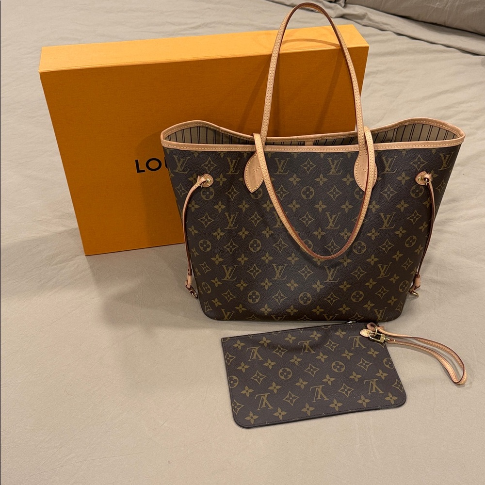 Louis Vuitton Neverfull MM Monogram Beige Tote M40995 + Wristlet